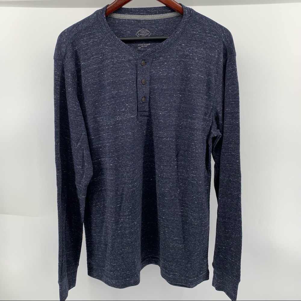 MEN’S ST. JOHNS BAY 3 BUTTON THERMAL SHIRT LARGE